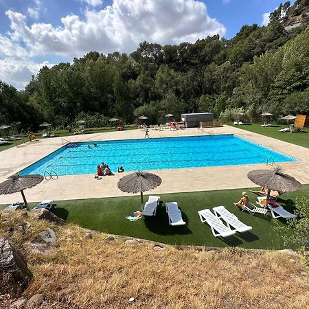 Отель Camping El Pasqualet Кальдес-де-Монбуй Экстерьер фото