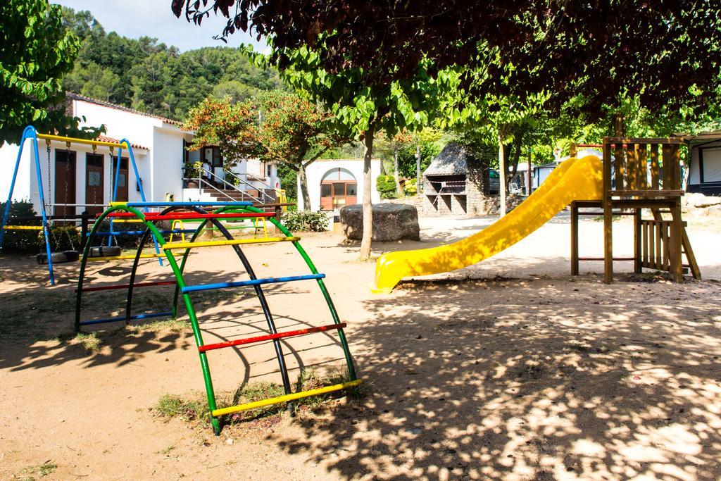 Отель Camping El Pasqualet Кальдес-де-Монбуй Экстерьер фото